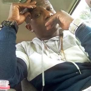 Meet your Posher, Lonnie